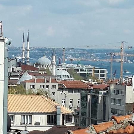 Waterfall Istanbul Exterior foto
